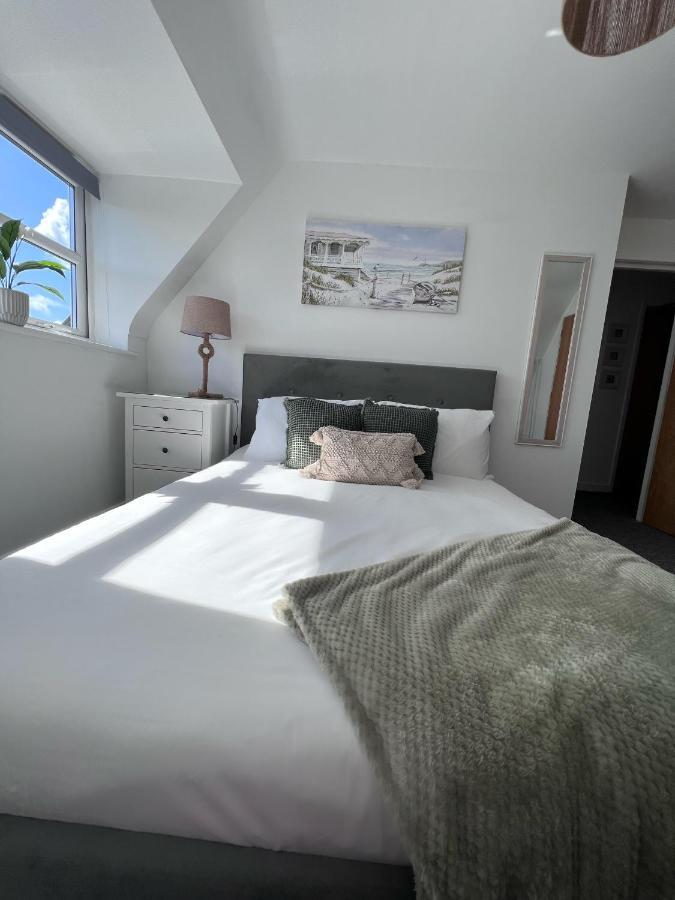 Centrally Located Boscombe Beach Apart With Parking Μπόρνμουθ Εξωτερικό φωτογραφία